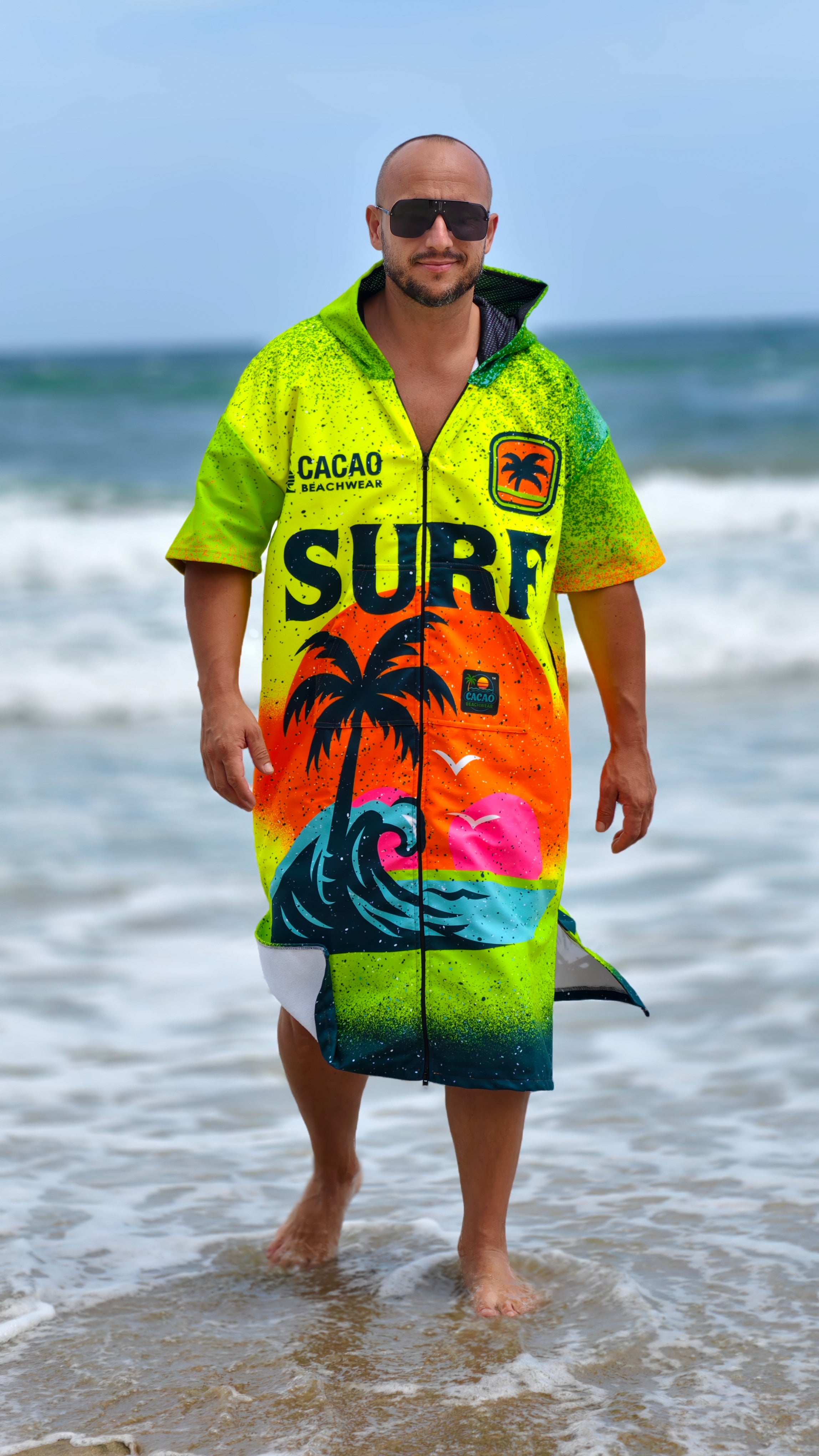 Πετσέτα θαλάσσης Surf Vibe για άνδρες με κουκούλα, φερμουάρ και τσέπες – CACAO Beachwear™