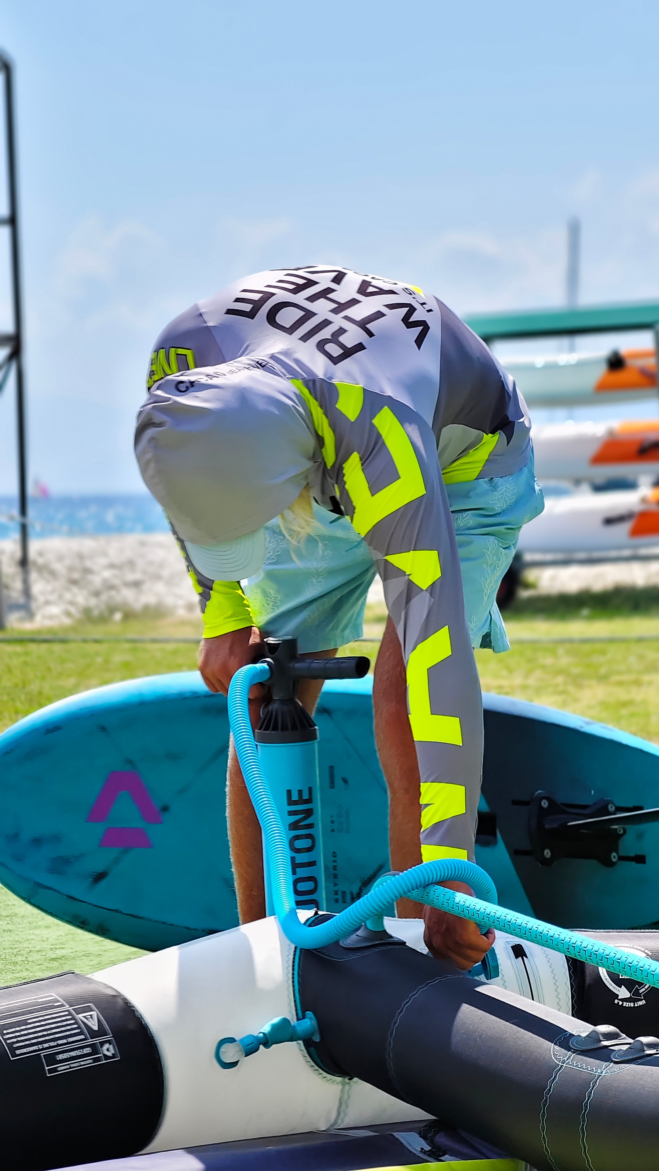 Ανδρικό rashguard Solar Vibes CACAO Beachwear™️ με προστασία UV